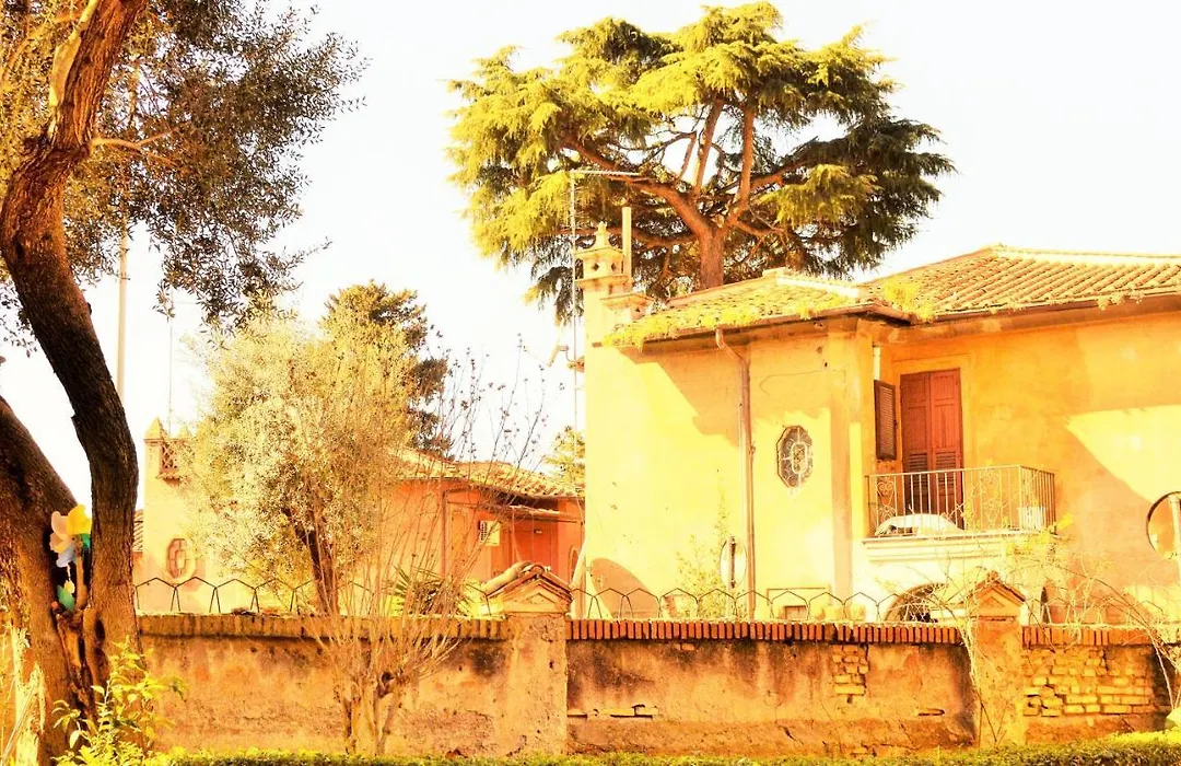 Casa Italiano - BestBnB Garbatella-1