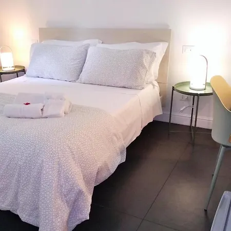 Casa Italiano - BestBnB Garbatella-3